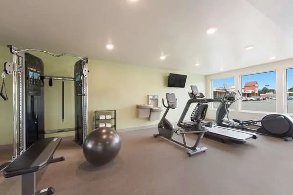 WoodSpring Suites Philadelphia Northeast 5