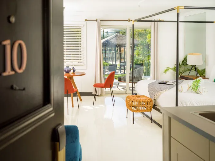 Aqua Beach Hotel 5