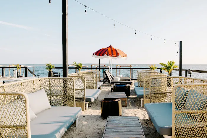 Aqua Beach Hotel 5
