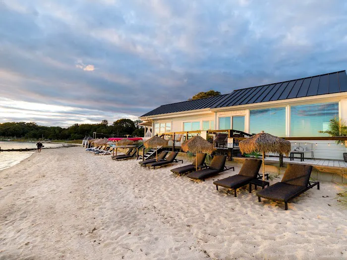Aqua Beach Hotel 5