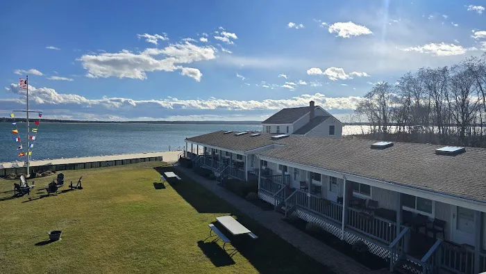 Jamesport Bay Suites 5