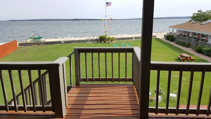 Jamesport Bay Suites 5
