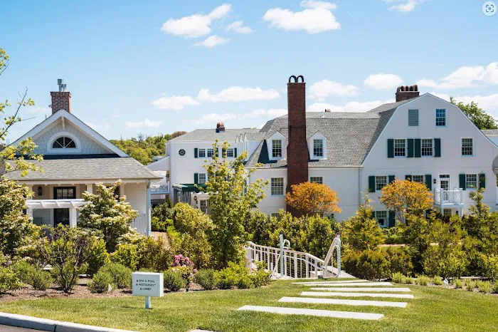 Canoe Place Inn & Cottage 4