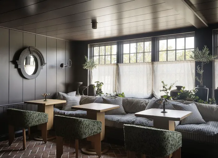 Canoe Place Inn & Cottage 4