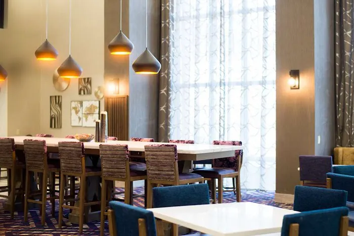 Hampton Inn & Suites Warrington Horsham 4