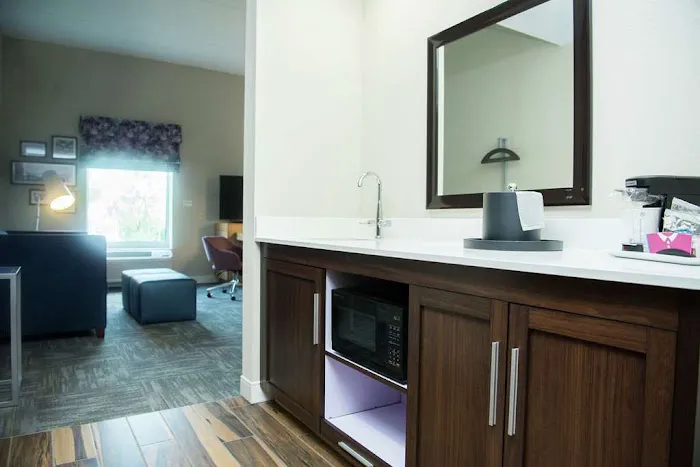 Hampton Inn & Suites Warrington Horsham 4