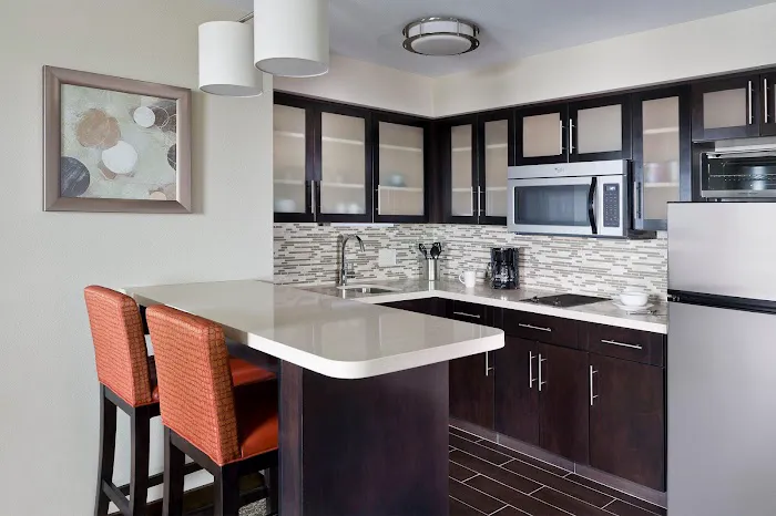 Staybridge Suites Philadelphia- Montgomeryville by IHG 4