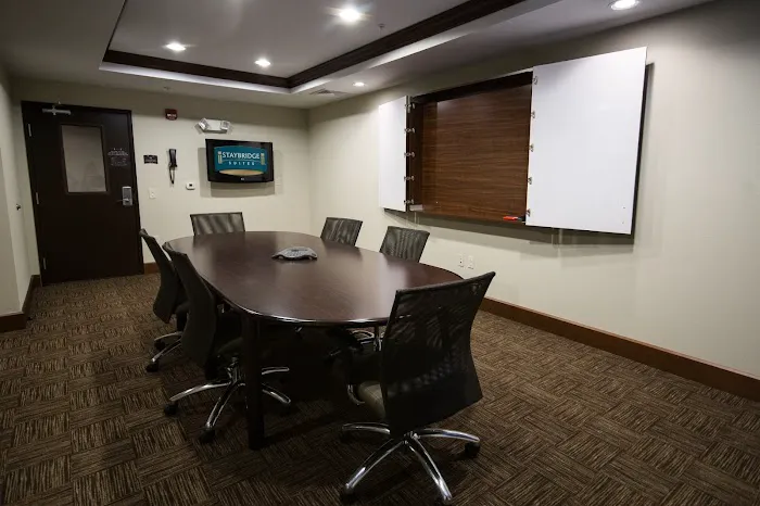 Staybridge Suites Philadelphia- Montgomeryville by IHG 4