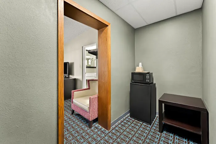 Knights Inn Montgomeryville 4