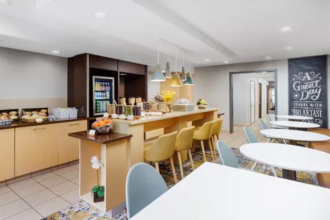 TownePlace Suites Philadelphia Horsham 4