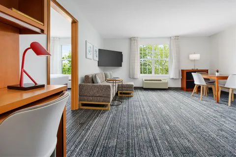 TownePlace Suites Philadelphia Horsham 4