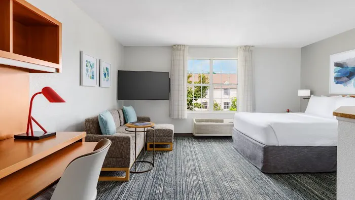 TownePlace Suites Philadelphia Horsham 4