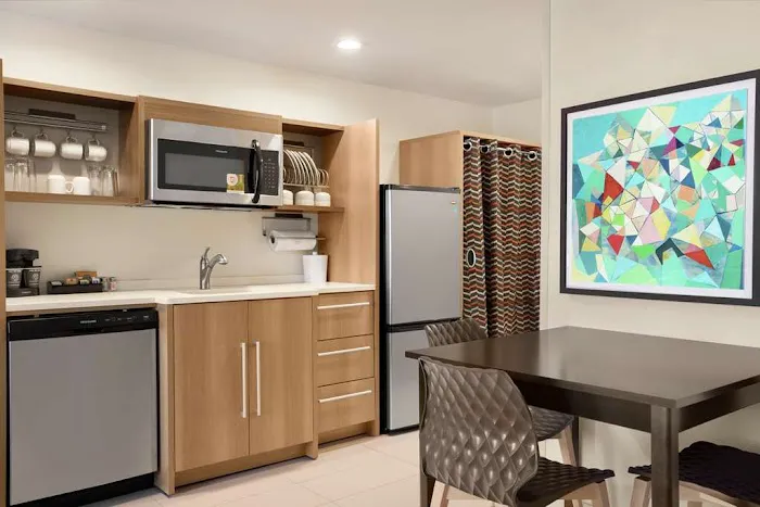 Home2 Suites by Hilton Warminster Horsham 4