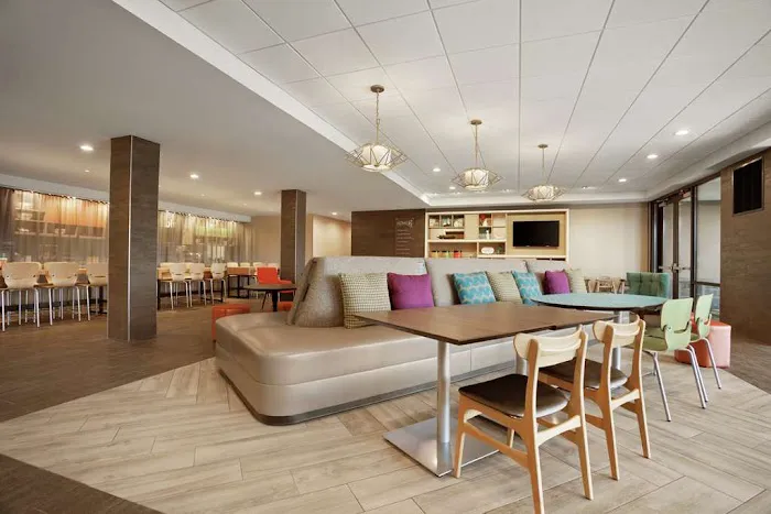 Home2 Suites by Hilton Warminster Horsham 4