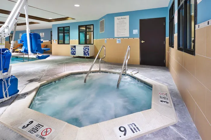 Holiday Inn Express & Suites Warminster - Horsham by IHG 4