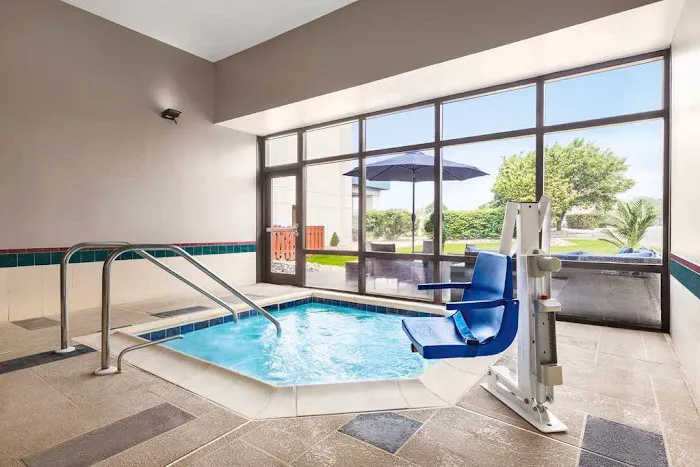 Hampton Inn Quakertown 4