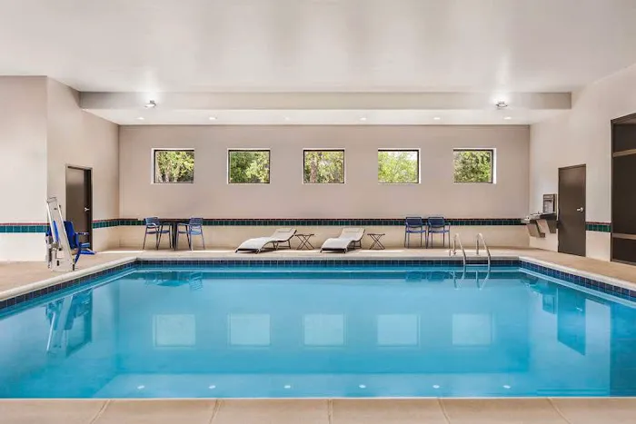 Hampton Inn Quakertown 4