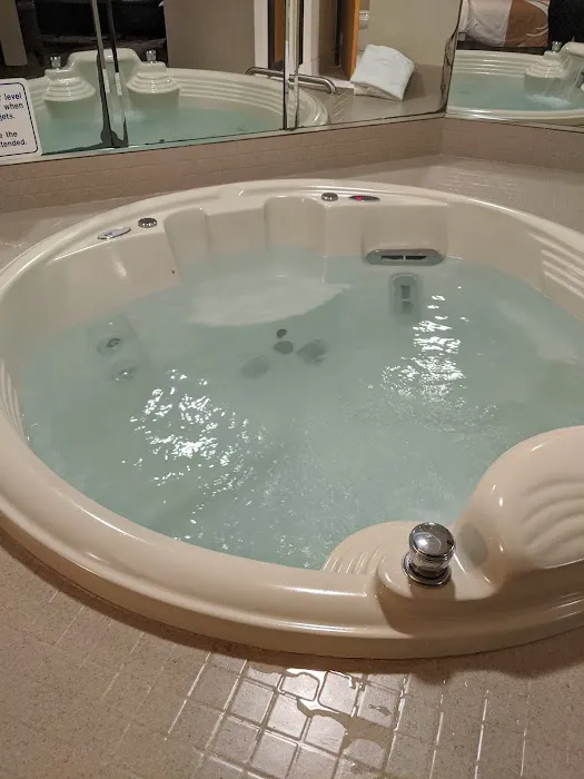 Quality Inn & Suites Quakertown-Allentown 4