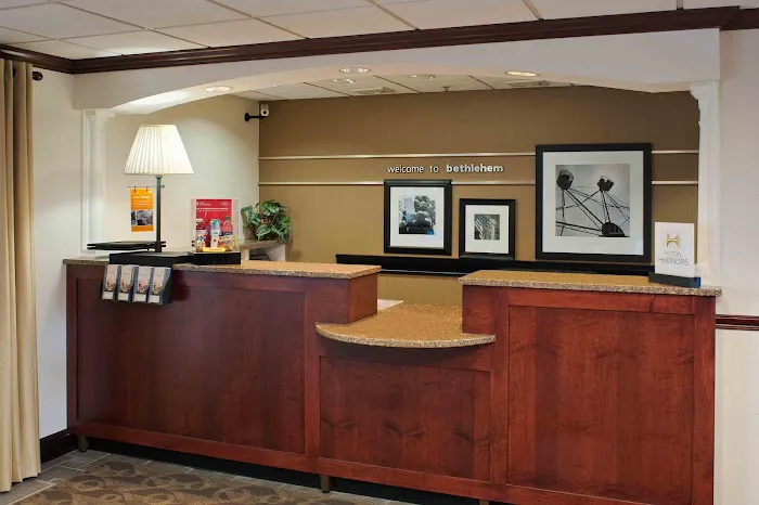 Hampton Inn & Suites Bethlehem 4