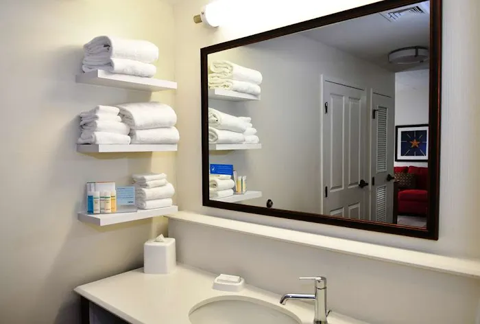 Hampton Inn & Suites Bethlehem 4