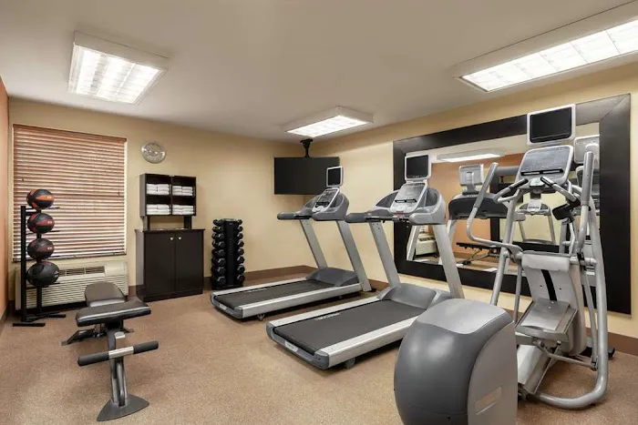 Homewood Suites by Hilton Allentown-Bethlehem Airport 4