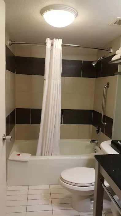 Days Hotel by Wyndham Allentown Airport / Lehigh Valley 4