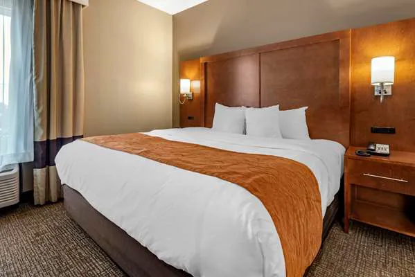 Comfort Suites Bethlehem Near Lehigh University and LVI Airport 5