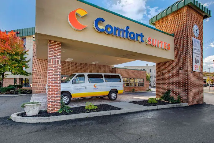 Comfort Suites Bethlehem Near Lehigh University and LVI Airport 5