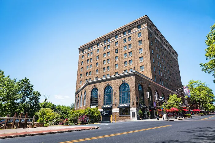 Historic Hotel Bethlehem 4
