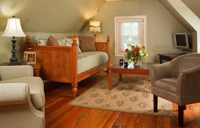 The Sayre Mansion 4