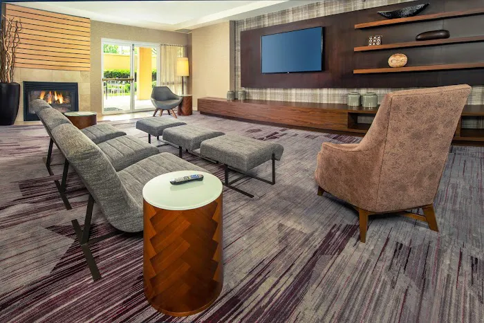 Sonesta Select Allentown Bethlehem Airport 4