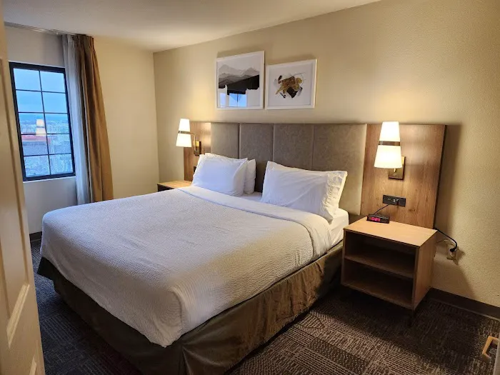 Staybridge Suites Allentown Bethlehem Airport by IHG 4