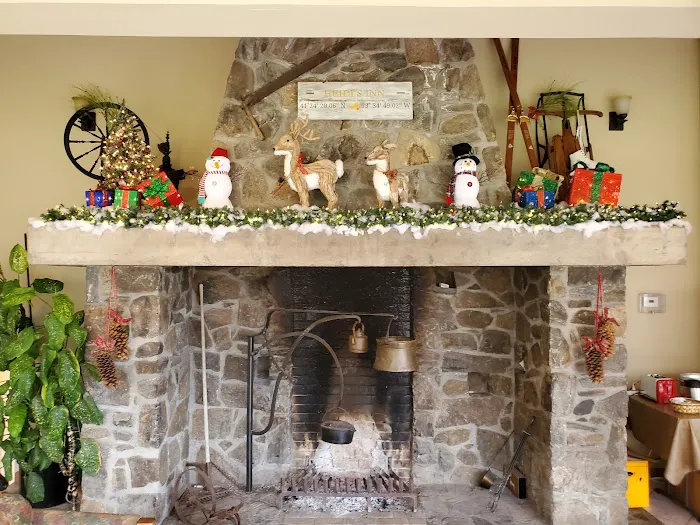 Heidi's Inn 4