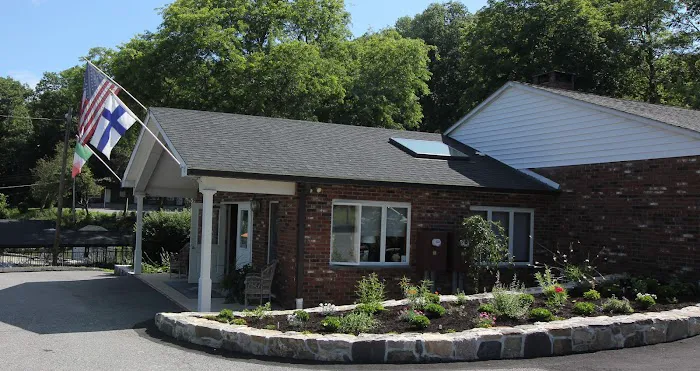 Heidi's Inn 4