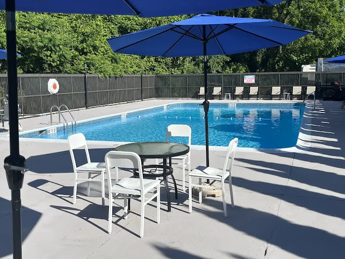 Comfort Inn & Suites Danbury-Bethel 4