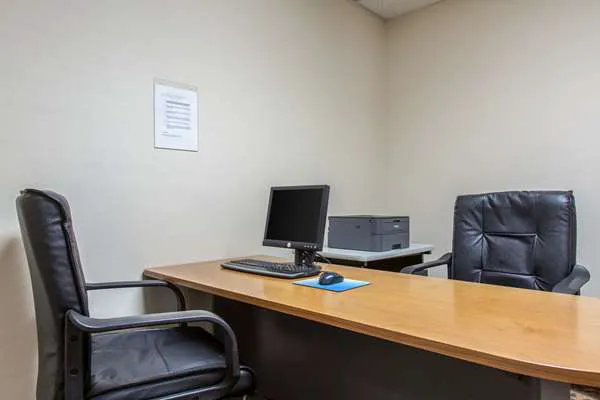 Quality Inn & Suites Danbury near University 4