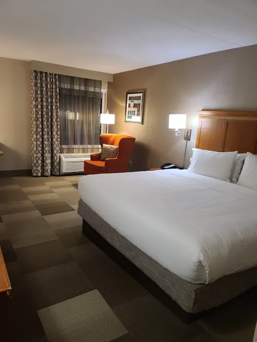Hampton Inn Danbury 4