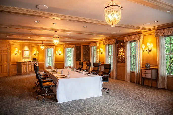Delamar Southport 5