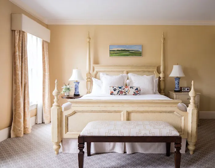 Delamar Southport 5