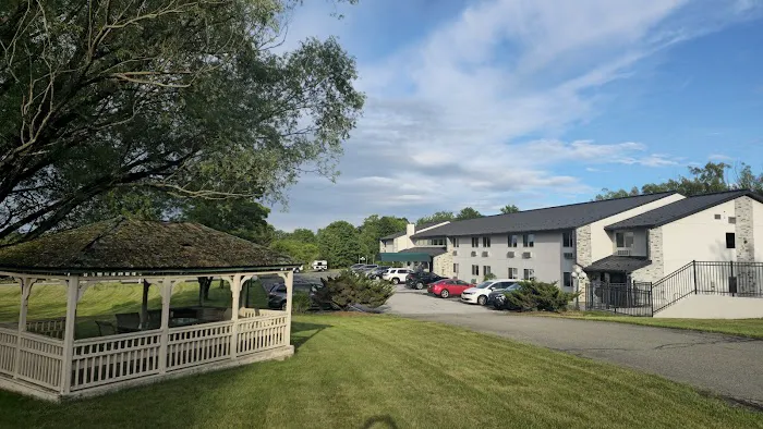 Harvest Inn Hotel 4