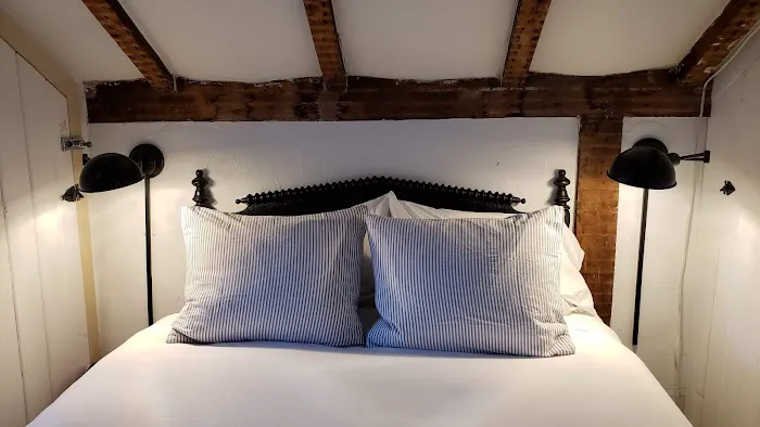 Audrey's Farmhouse 4