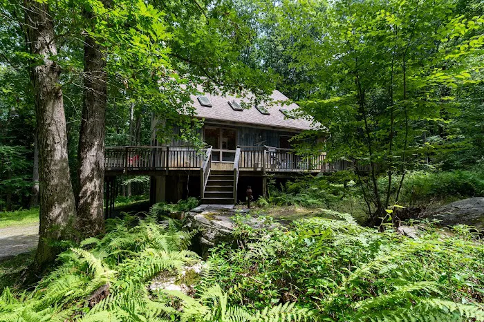 The Woodsy Lair 4