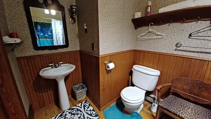 Moonshadow inn 4