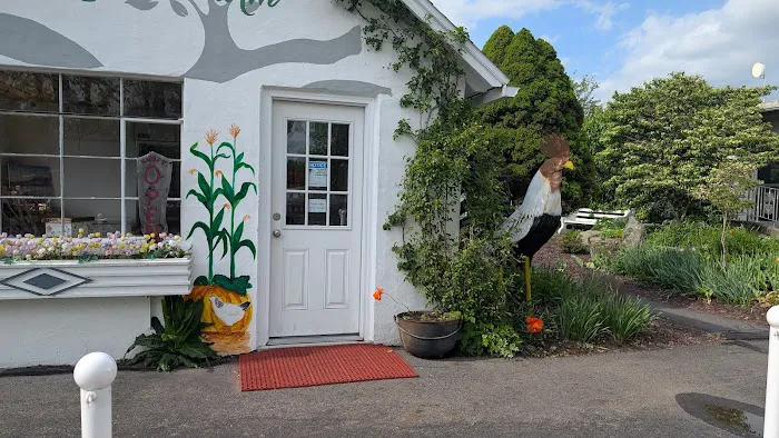 Lukan's Farm Resort 4