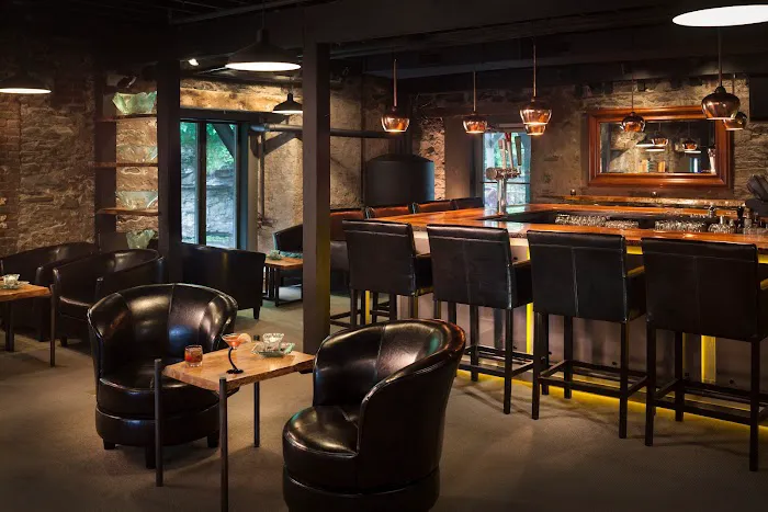 Ledges Hotel 4