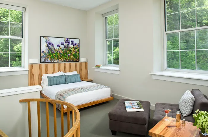 Ledges Hotel 4