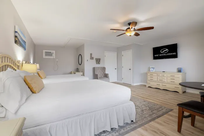 East Shore Lodging 4