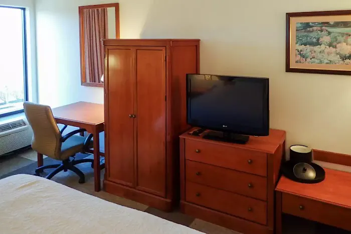 Comfort Inn & Suites Mt. Holly - Westampton 4