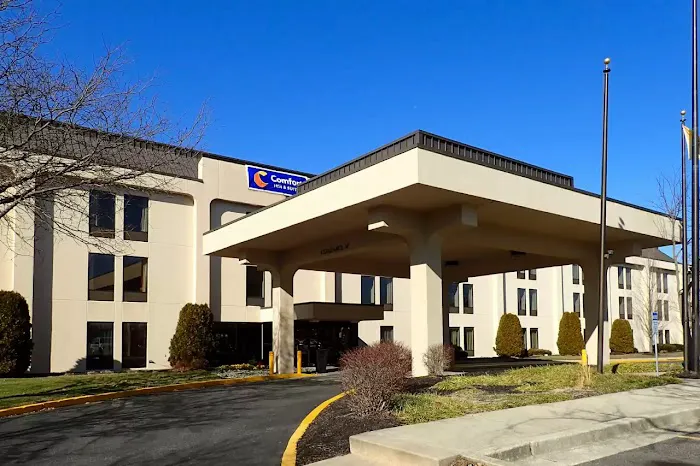 Comfort Inn & Suites Mt. Holly - Westampton 4