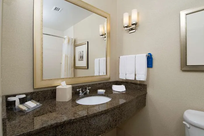 Hilton Garden Inn Mount Holly/Westampton 4